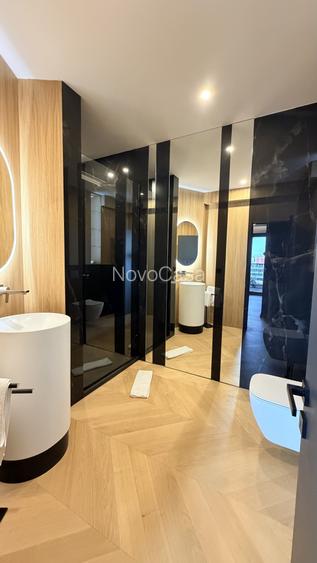 Inchiriere Penthouse de Lux cu 4 camere ,Centru, terasa 200mp - 13