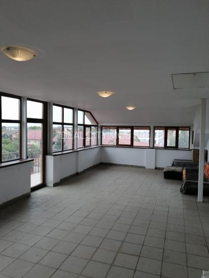 Vilă PREMIUM cu 5 niveluri și curte spațioasă – Sector 5, București - 11