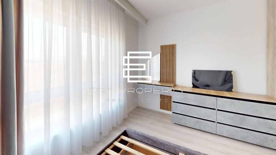 Apartament 3 camere cu 2 grădini, balcon și parcare gratuită, Doamna Stanca