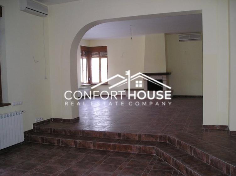 VILA D+P+E+M, teren 1461mp, IANCU NICOLAE padure