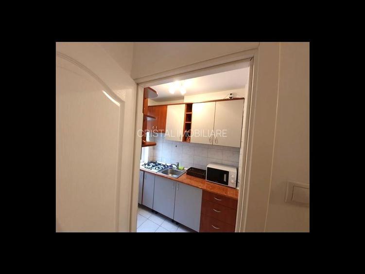 Închiriere Garsoniera renovata, AC, Vatra Luminoasa, Piața Muncii - 8