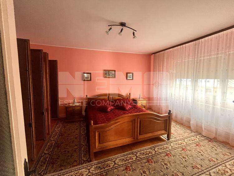Casă De Vânzare cu 9 Ari teren I Fălticeni /Zona Spitalului I 270.000E