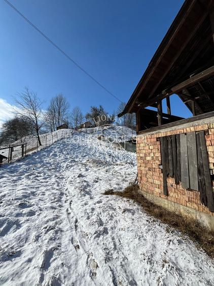 Casa la rosu-Zona Bistrita Bargaului-Teren-700mp - 6