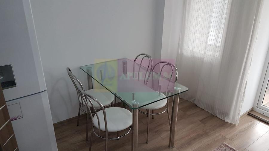 Vanzare apartament 2 camere in zona bd. Decebal stradal
