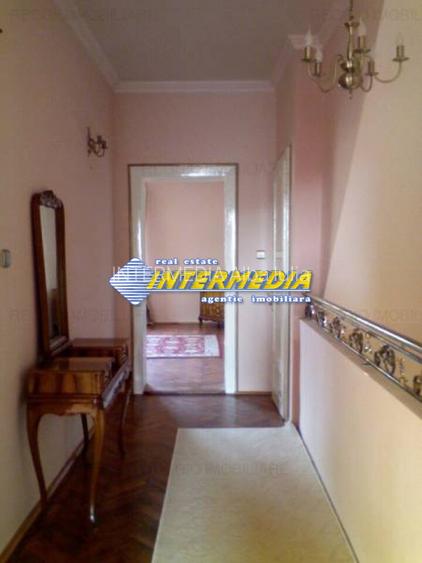 Casa de vanzare 5 camere Centru Alba Iulia - 8