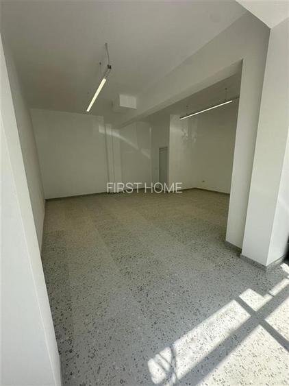 Spatiu comercial stradal - 55 mp, renovat 2025, Brailei - 8