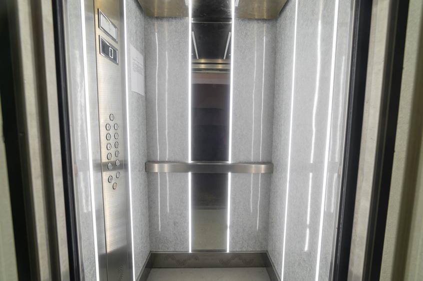 Apartament cu 3 camere - Dacia (langa Iulius Mall)