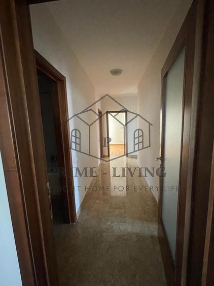 APARTAMENT CU 4 CAMERE LANGA ARCUL DE TRIUMF