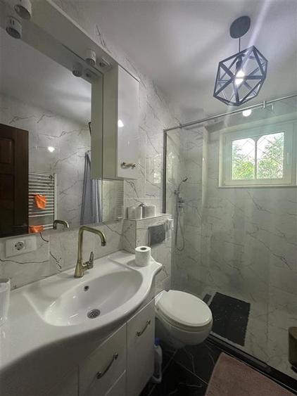 Inchiriere Apartament cu 2 camere Decomandat Copou cu Garaj (5 minute de UAIC)