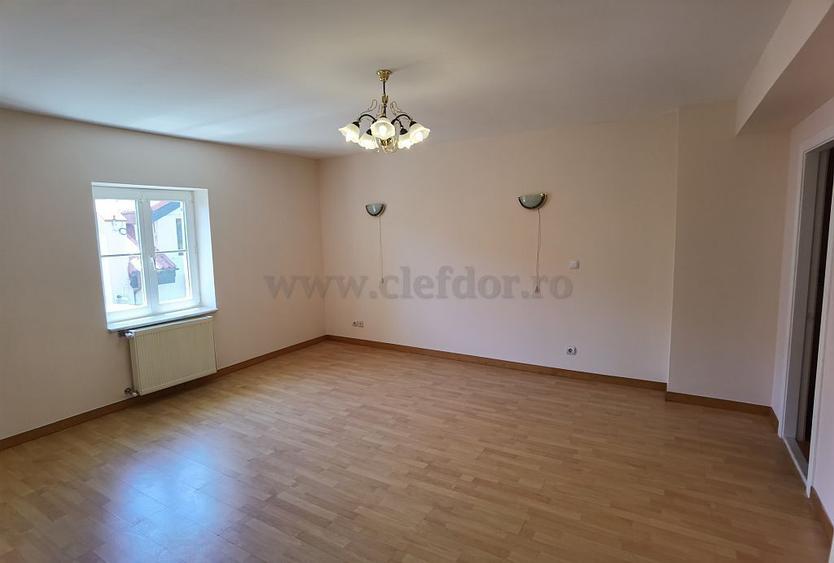 Vilă in Complex Rezidential, Zona Iancu Nicolae