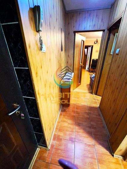 Apartament 3 camere zona Resita mobilat si utilat 73000 euro