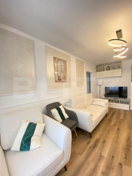 Apartament cu 4 camere | Renovat și mobilat lux | Centru Civic