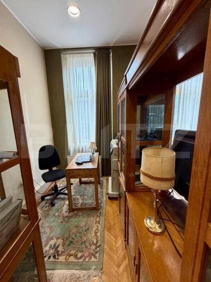 Apartament 2 camere, 71 mp, tavan inalt 3,30 m, garaj, Centru