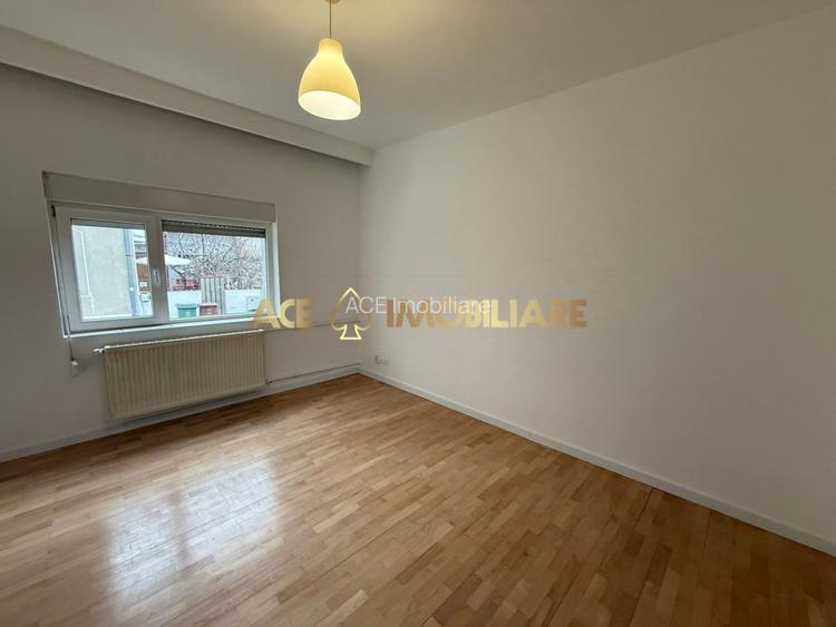 Casa de Vanzare | 5 Camere | Podul Grant | Spatiu Birouri | Parcare - 4