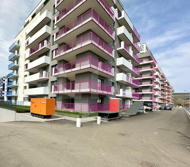 Apartament 1 camera, 37 mp, zona Manastur - Vivo/Metro/Amethyst