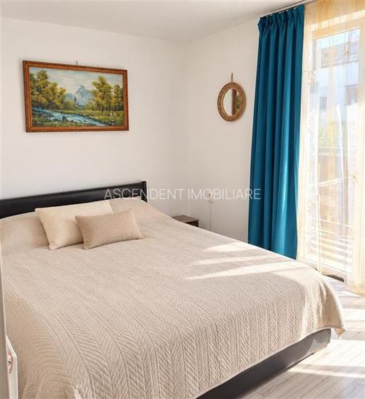 Casa tip duplex cu 3 dormitoare, curte, 3 locuri de parcare, 2 gradini, Ghimbav,