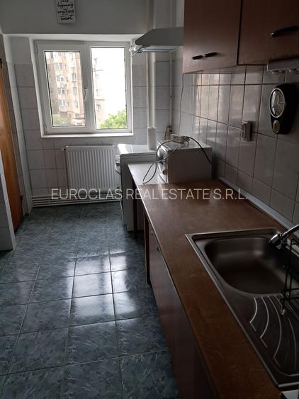 Apartament 2 camere - zona Stadion - 420 euro/luna  (Cod E2) - 5