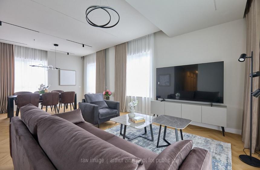 Penthouse 4 camere | Terasă spectaculoasă 123 mp | Jacuzzi
