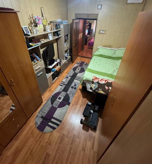ZONA ALEXANDRU CEL BUN  -  CASA 4 CAMERE ,TEREN 216 MP