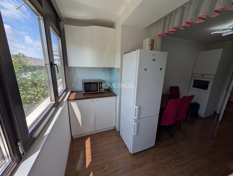 Apartament 3 Camere Modern metrou în fața blocului - 9