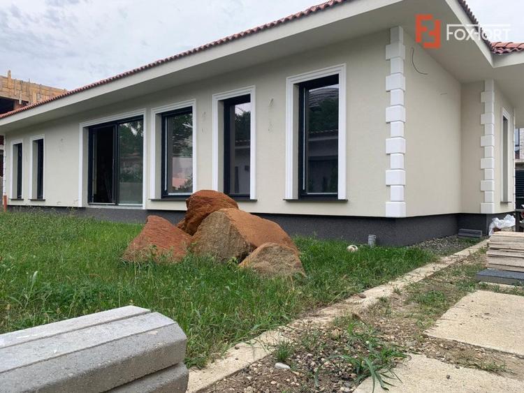 COMISION 0% Casa individuala cu 4 camere la rosu - Zona Girocului