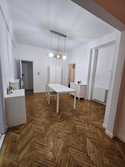 Apartament 3 camere Edgar Quinet 5