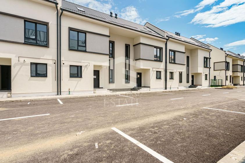 Case P+1+M 140 mp Curte Parcare Tiparnitei Sect 5 Dedeman Giurgiului