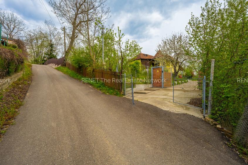 Provita de Sus, Prahova, Casa renovata, Comision 0 % - 30