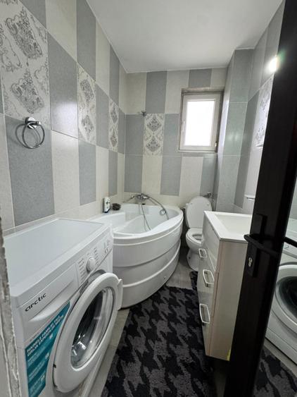 Apartament 2 camere, 48 mp, zona Hotvon