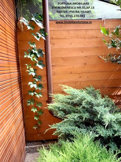 Casa si 107 mp teren,cu beci si loc parcare, zona Centru - Piatra Neamt