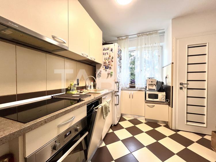 Apartament cu 3 camere decomandat in Manastur BIG cu balcon si boxa