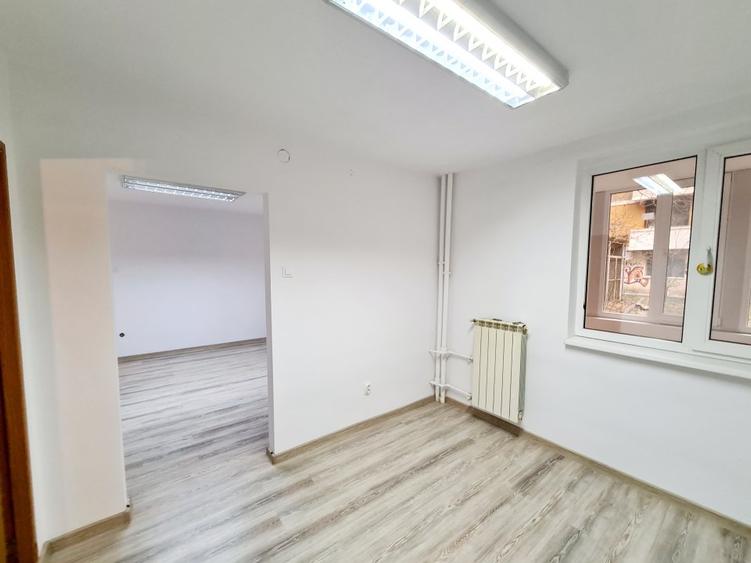 2 camere Bd. Balcescu - Sephora, parter/9, nemobilat bloc 1960