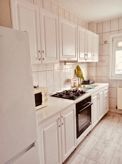 Apartament 2 camere Dristor, 7 minute de metrou, mobilat si utilat modern, liber