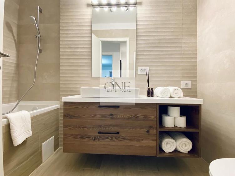 Apartament 3 Camere Bloc Nou