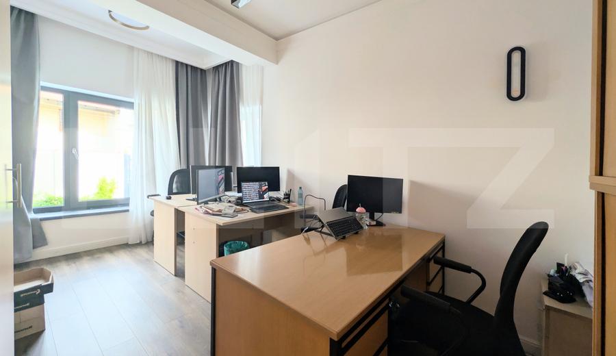 Casa cu 6 camere, 225 mp, zona Central