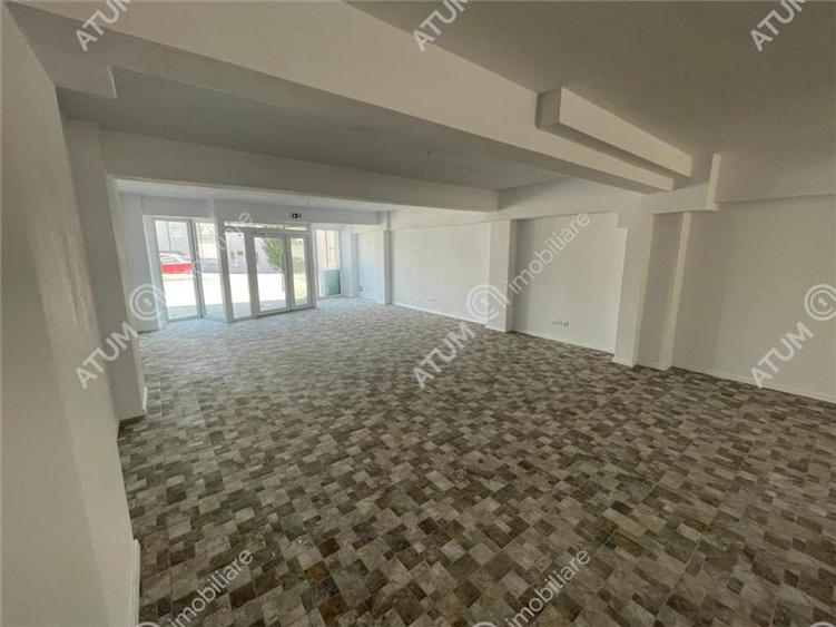 Spatiu comercial 94 mp utili 7 m vitrina zona Turnisor din Sibiu