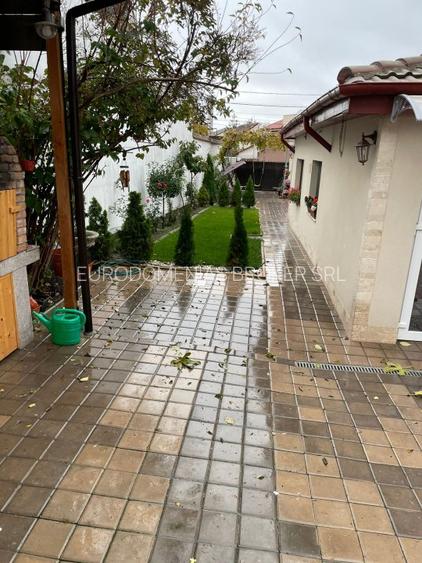 Tomis II, casa la sol, constructie 1995, renovata, curte amenajata - 16