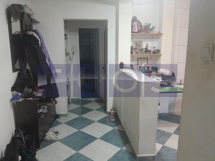 Vitan Mall  doua camere unice 6/8