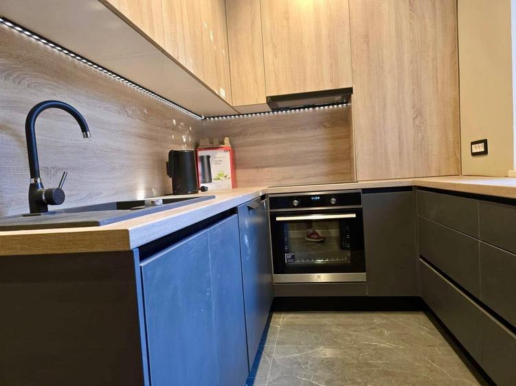 Apartament premium cu 2 camere, zonă centrală, prima închiriere + parcare