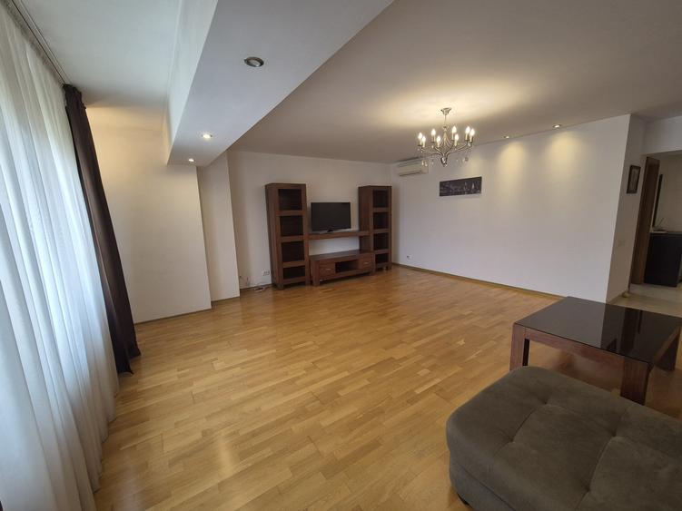 Unirii - Popa Nan, apartament 3 camere, loc parcare, c-tie2007