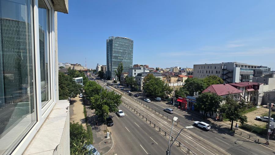 Lux, renovat complet | Piața Victoriei | 50 mp