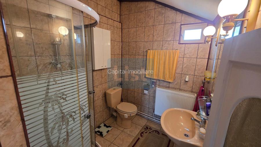 Vilă spațioasă aproape de centru | 259mp | Piața Mică - 16