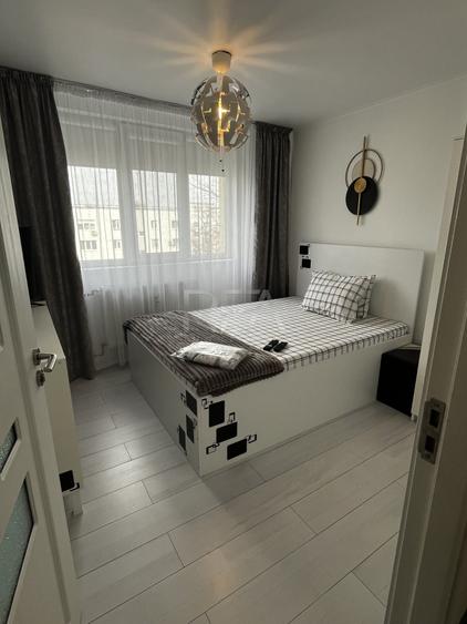 Apartament 3 camere 1 decembrie 1918