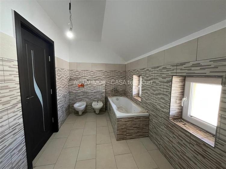 Olosag, Vila P+1E, 194 Mp., Compartimentare  Moderna - 26