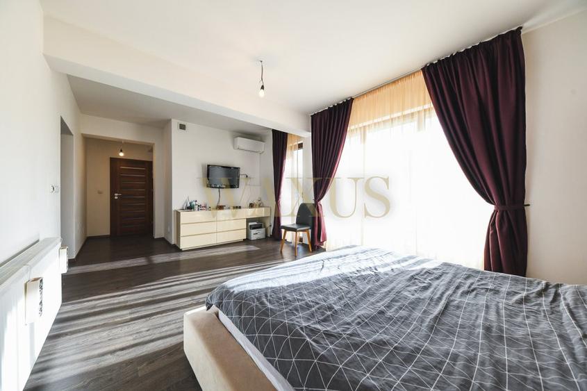 Casă individuală cu 5 camere, 4 dormitoare, 236 mp, dressing,