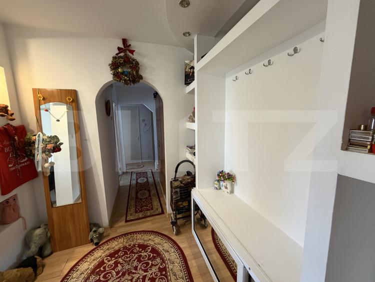 Apartament 3 camere decomandat , zona 23 August