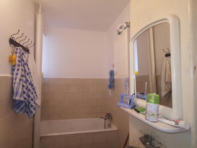 Apartament 3 camere decomandat