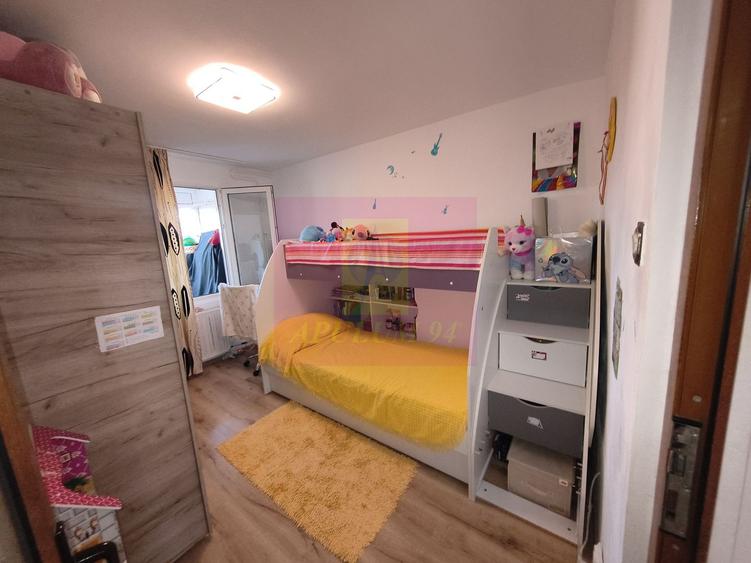 Apartament spațios de 4 camere bl 1982 Berceni etajul 8 bloc anvelopat
