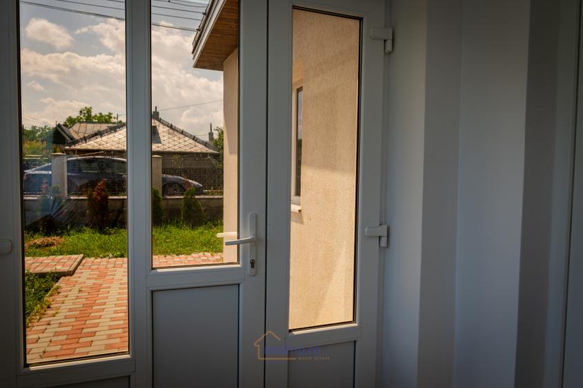 Casă renovată, spațiu pentru familie și grădină - Moinesti