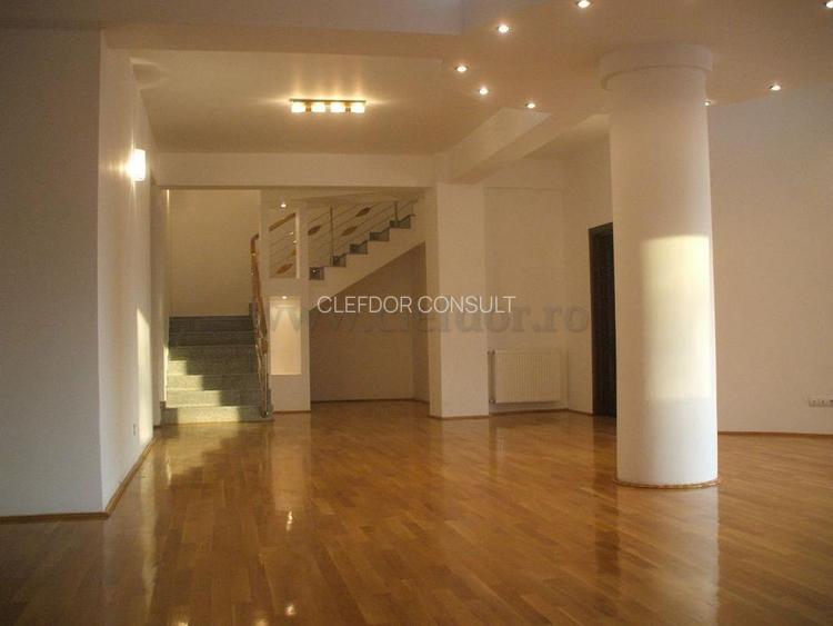 Apartament cu 6 camere de închiriat în zona Soseaua Nordului - 3